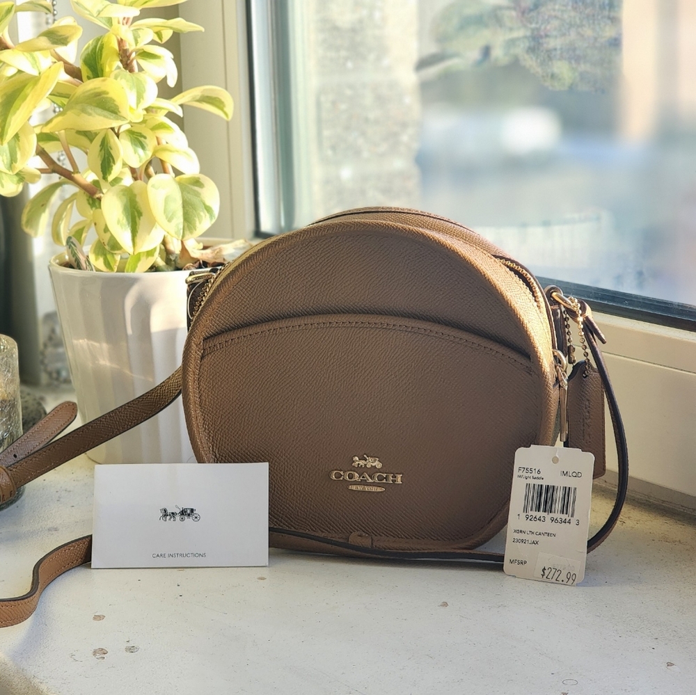 Tan coach canteen shoulder bag